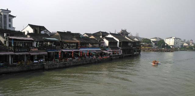 上海被忽略的古镇，被列为上海四大历史文化名镇之一，与江苏接壤