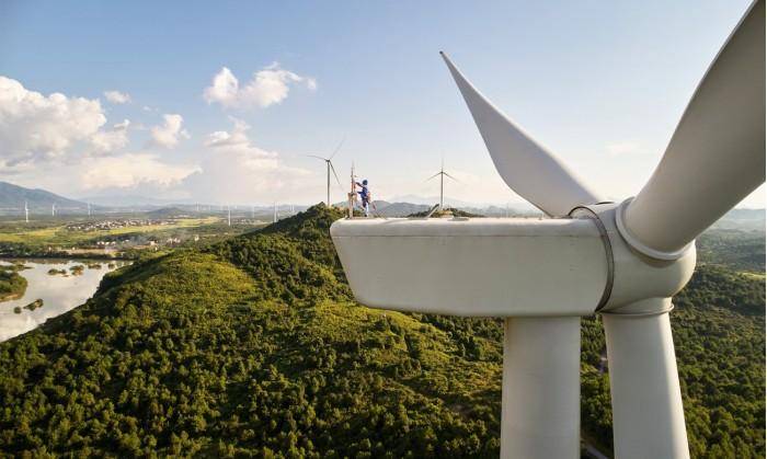 研究人员开发革命性的新太阳能电池板 无需阳光直射就能产生能量