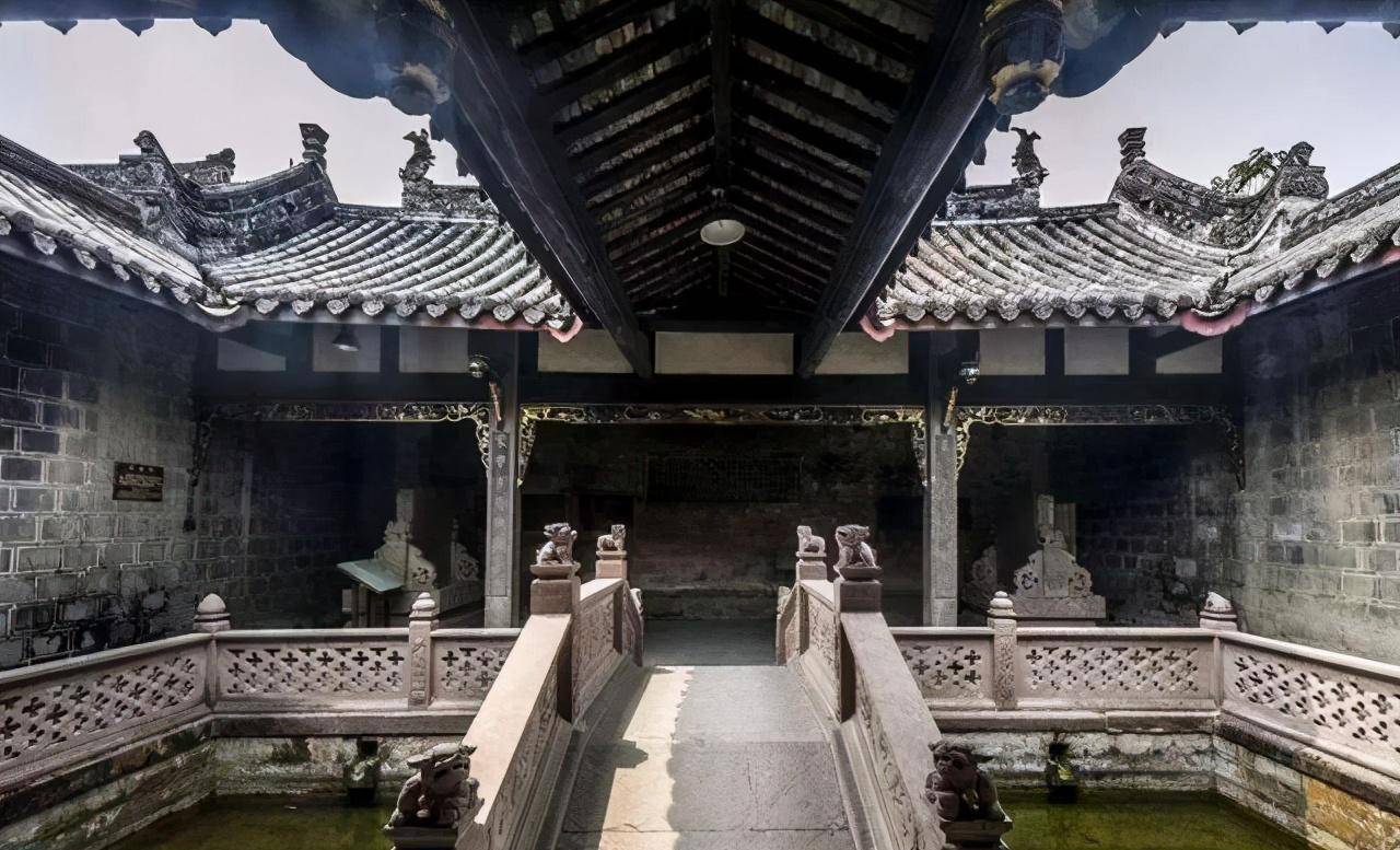 成都一豪宅“钉子户”，被称“川西第一祠”，门票免费值得一游