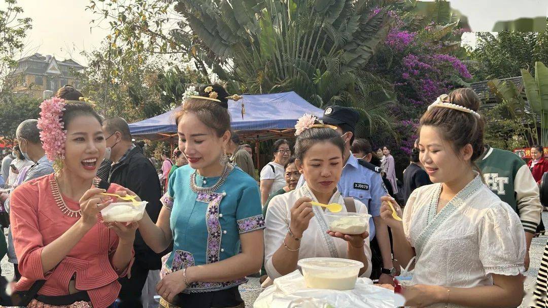 嘎洒街道开展“三八”妇女节暨第二届“豆腐品鉴”活动