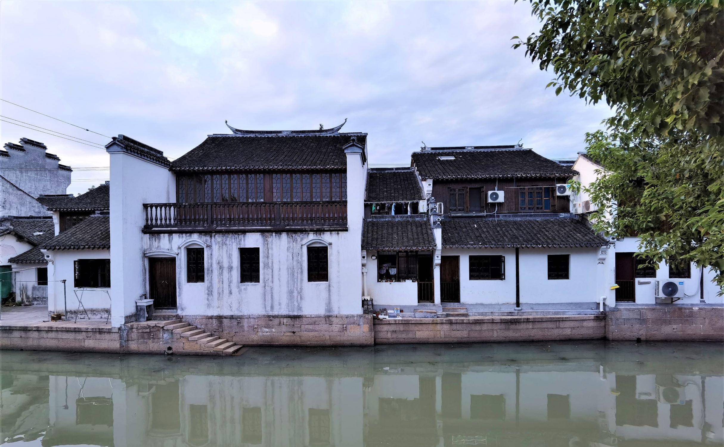 上海的这座古镇，具有独特的风貌，走走看看，古镇韵味十足