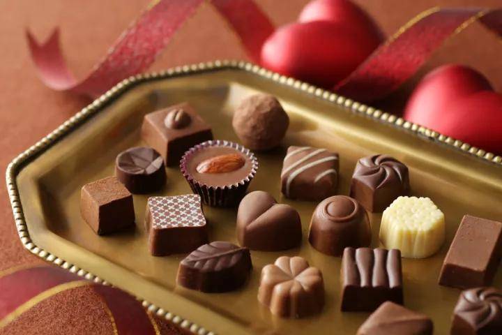 【情人节快乐】情人节送巧克力是日本特有的风俗习惯？