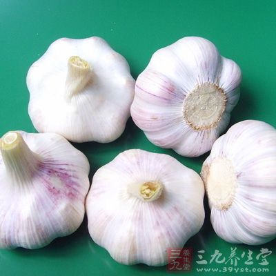 胸闷_胸闷是什么原因_胸闷怎么办