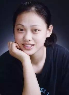 演员白雪_白雪演员照片_香港白雪演员