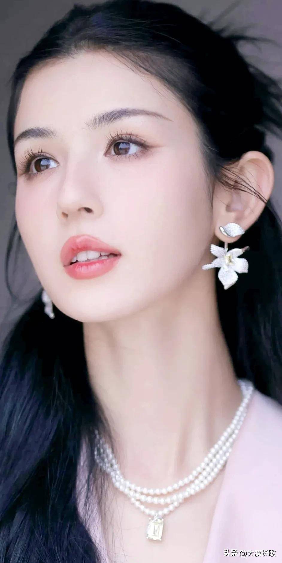 为什么清明节既有高高兴兴踏青郊游，又有寄托哀思的祭祖