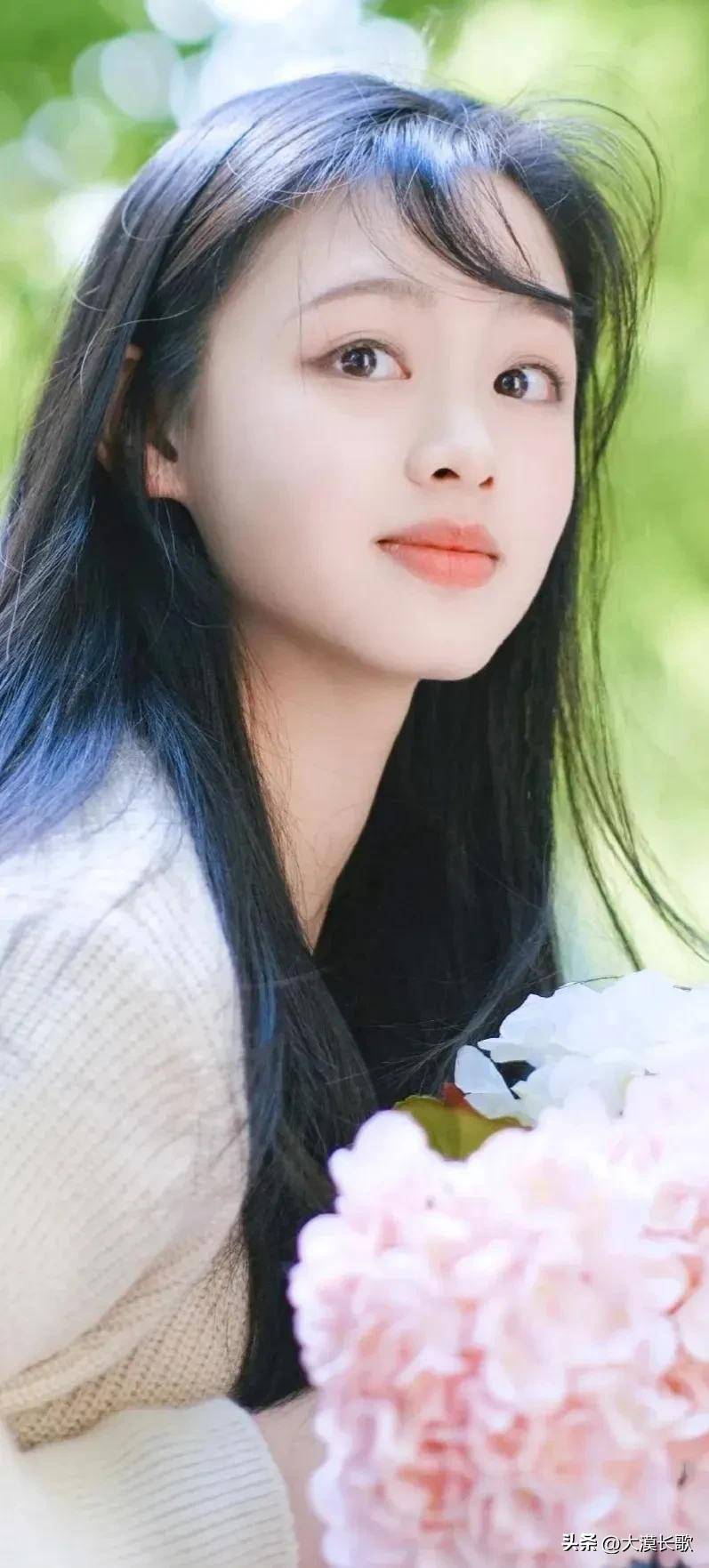 为什么清明节既有高高兴兴踏青郊游，又有寄托哀思的祭祖