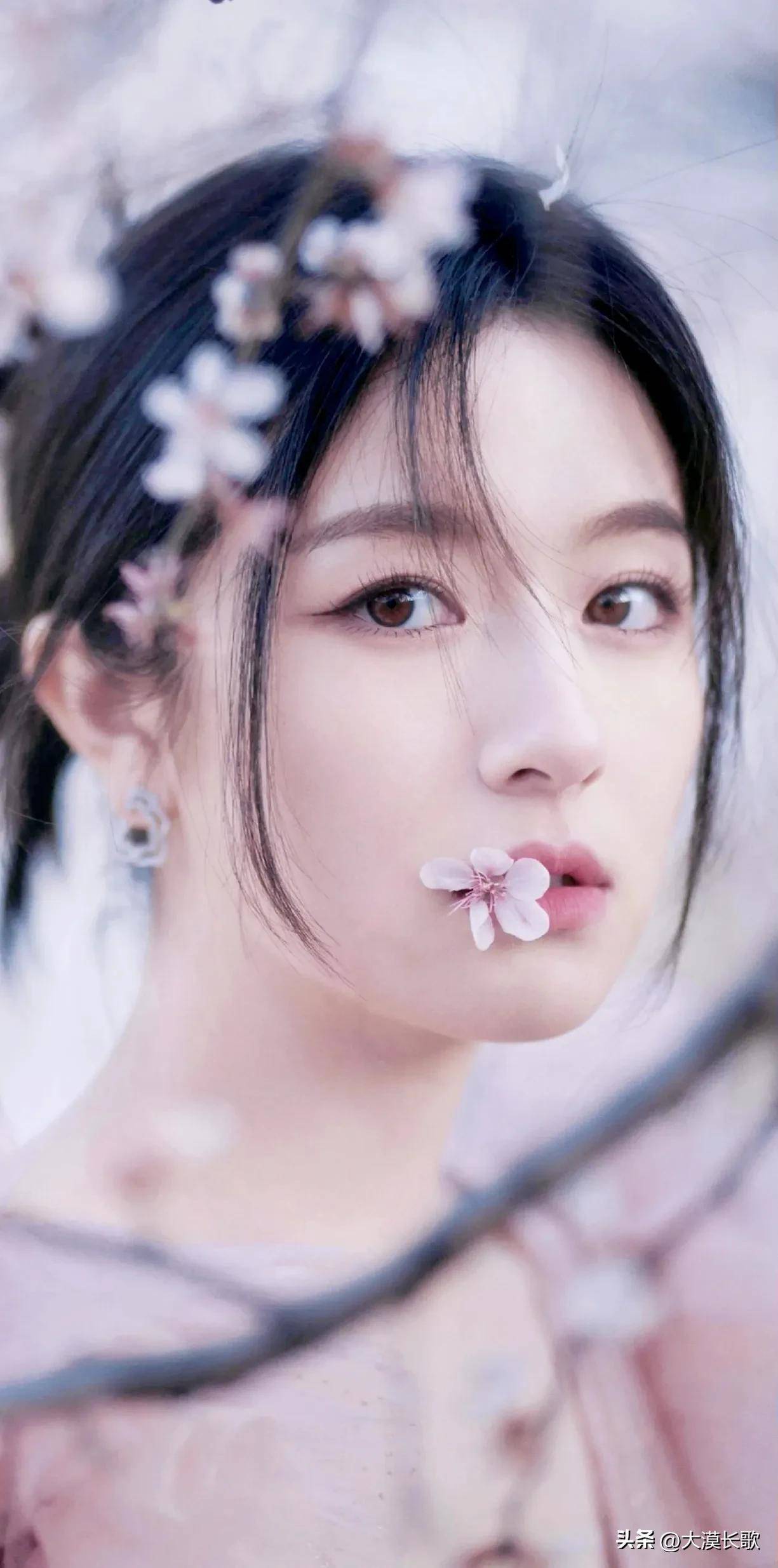 为什么清明节既有高高兴兴踏青郊游，又有寄托哀思的祭祖