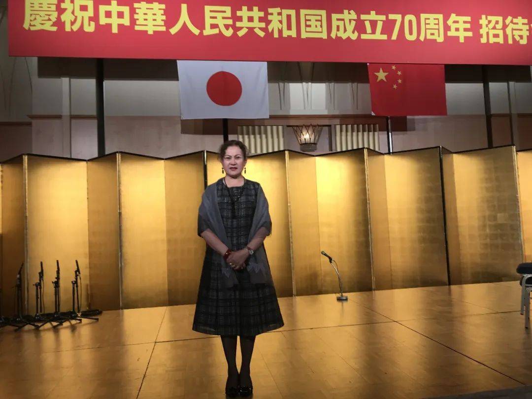 孔多孜·玉素甫 | 驻外十年，她说“我是中国外交官”