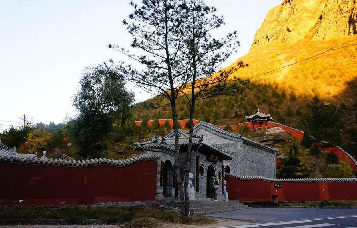 乌龙峡谷的传说