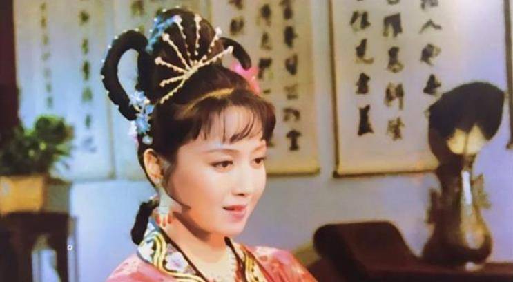 小时候懵懂看《西游记》光顾猴子，长大了才知道女人美如云