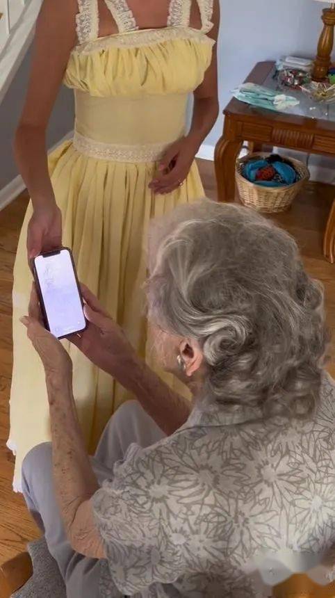 发现奶奶80年前设计手稿，妹子把它们真的做了出来，替奶奶圆梦！