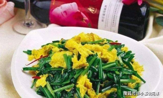 韭菜炒鸡蛋，应该先炒韭菜还是鸡蛋？10人9错，难怪不好吃！