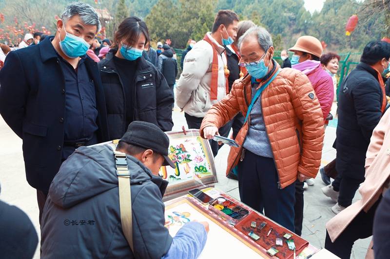 “二月二古庙会，药王山上拜药王”错过了又要等一年