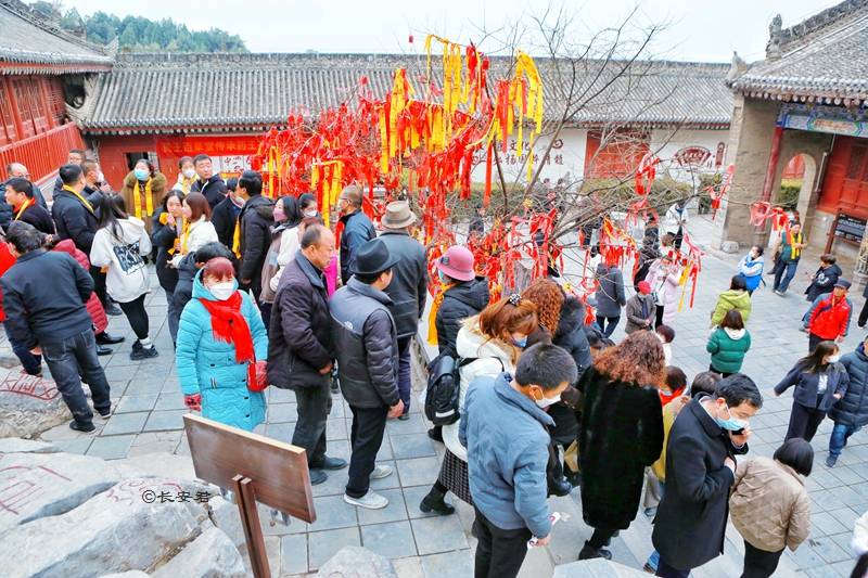 “二月二古庙会，药王山上拜药王”错过了又要等一年
