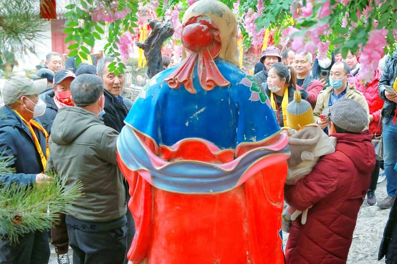 “二月二古庙会，药王山上拜药王”错过了又要等一年