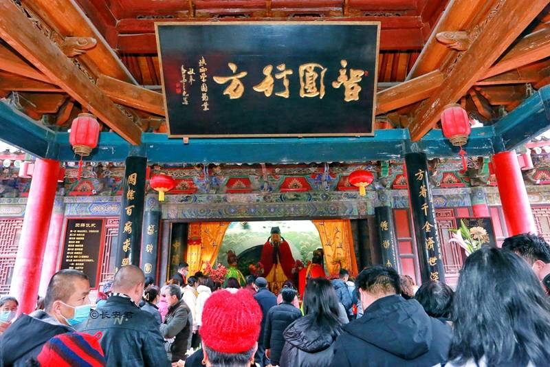 “二月二古庙会，药王山上拜药王”错过了又要等一年