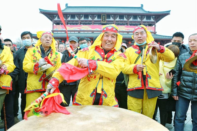 “二月二古庙会，药王山上拜药王”错过了又要等一年