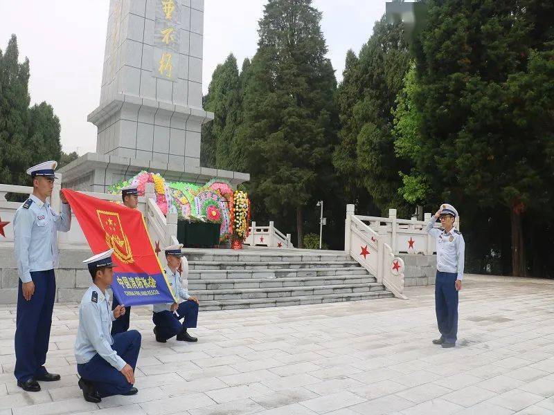 【文山消防】清明落雨，逝者长存——文山支队开展缅怀英烈祭扫活动