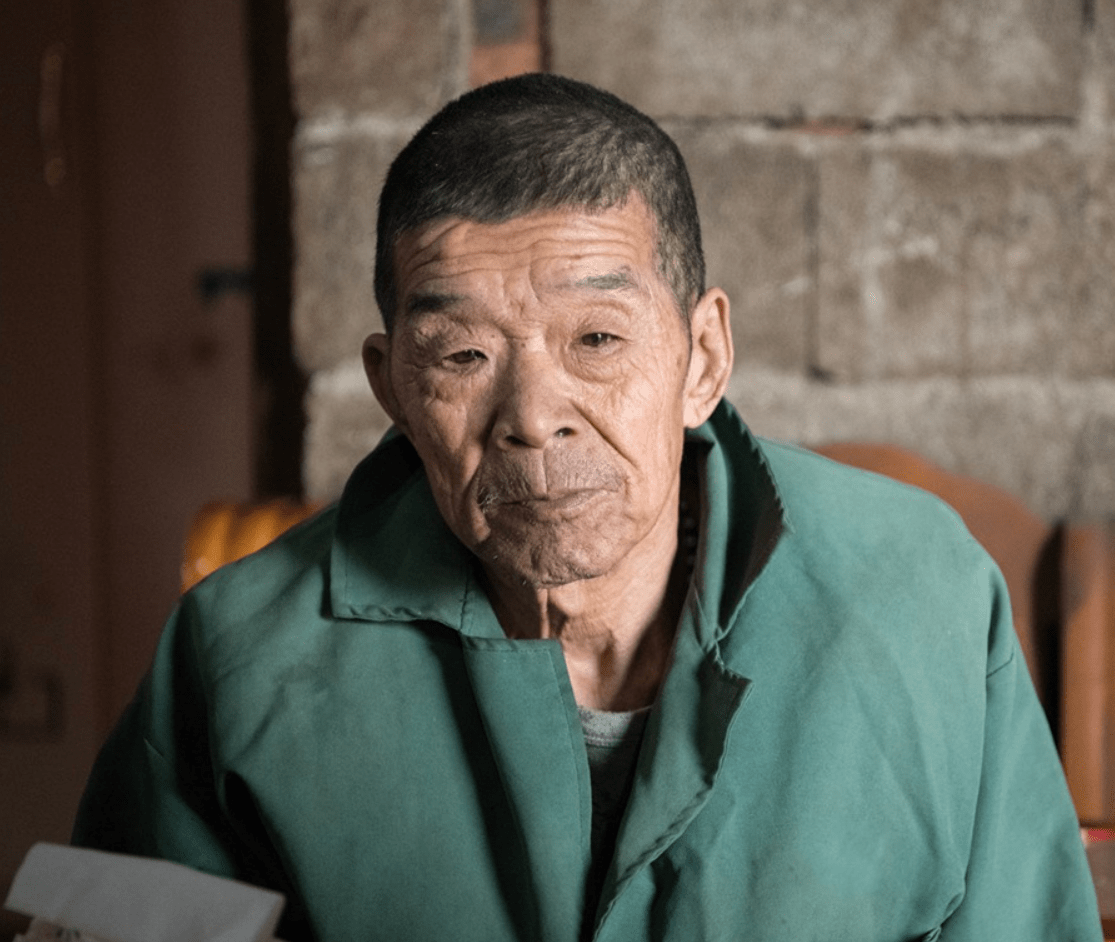 陕西小伙千里赴渝见网友，不料网友身患残疾，小伙：我和她结婚