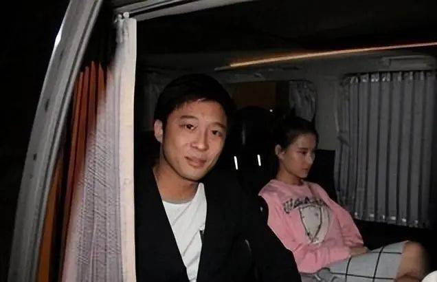 ​热点||何超莲窦骁5000万大婚：后赌王时代二代们的网红化生存