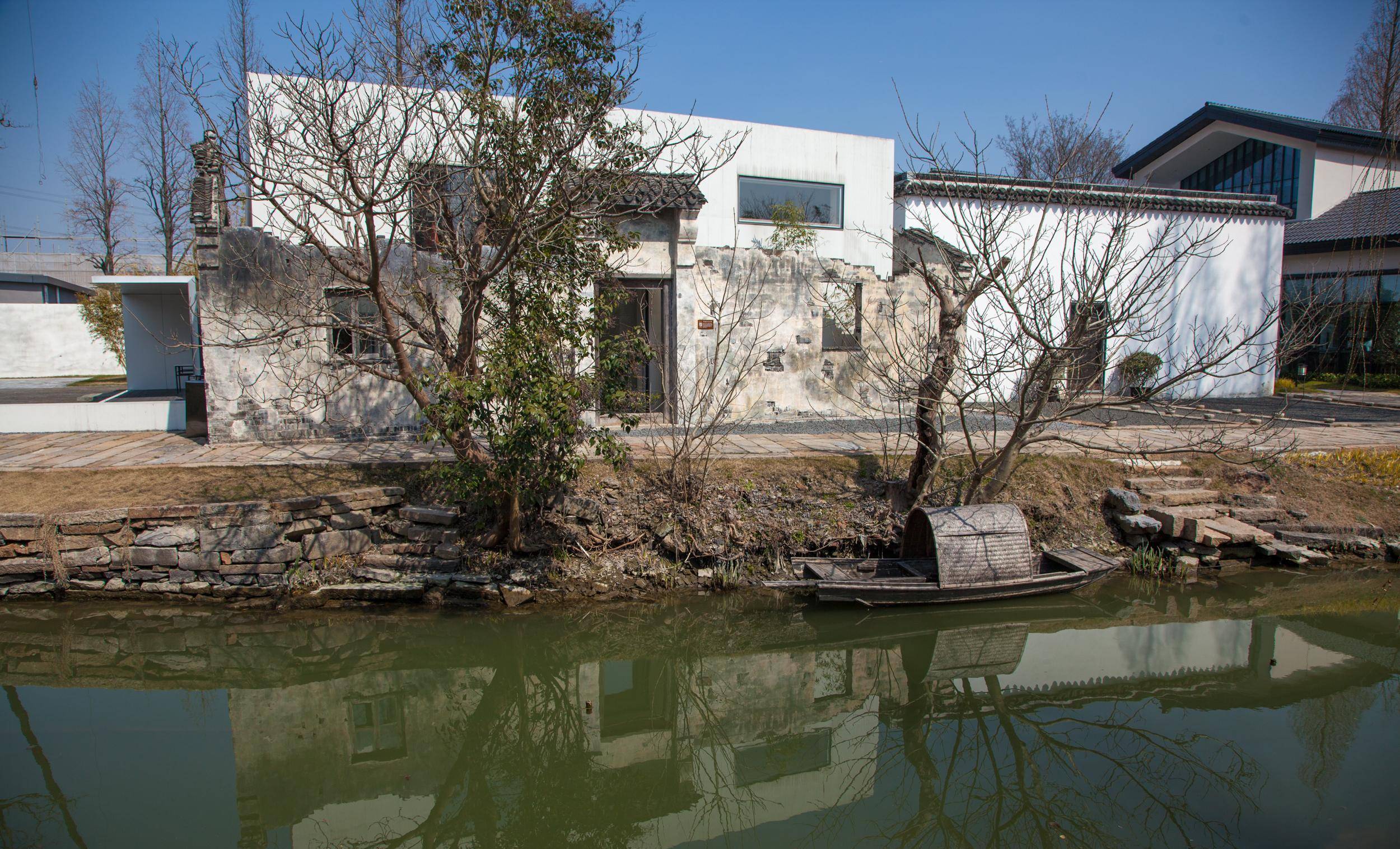 最新的上海古镇，1庙1古宅4古桥外，均为新建，上海青浦章堰古镇