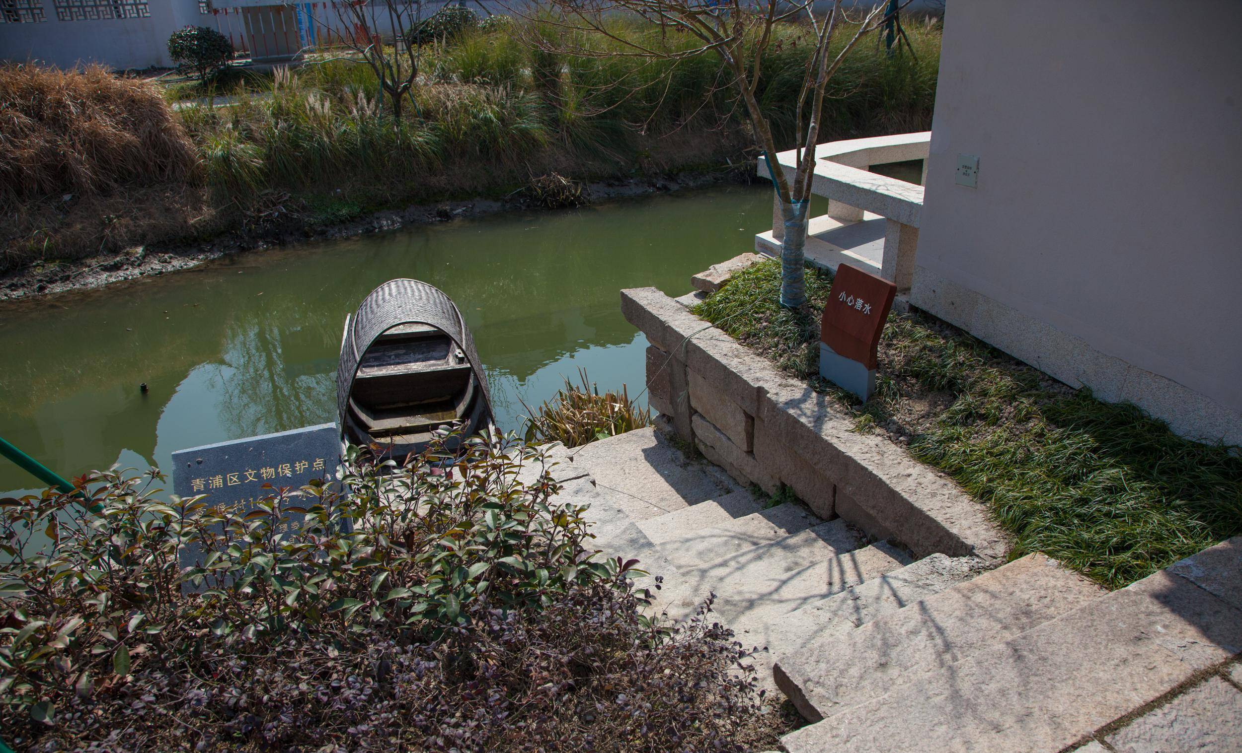 最新的上海古镇，1庙1古宅4古桥外，均为新建，上海青浦章堰古镇