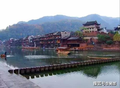 国内最适合年轻人旅游的11个地方，争取都去一次！