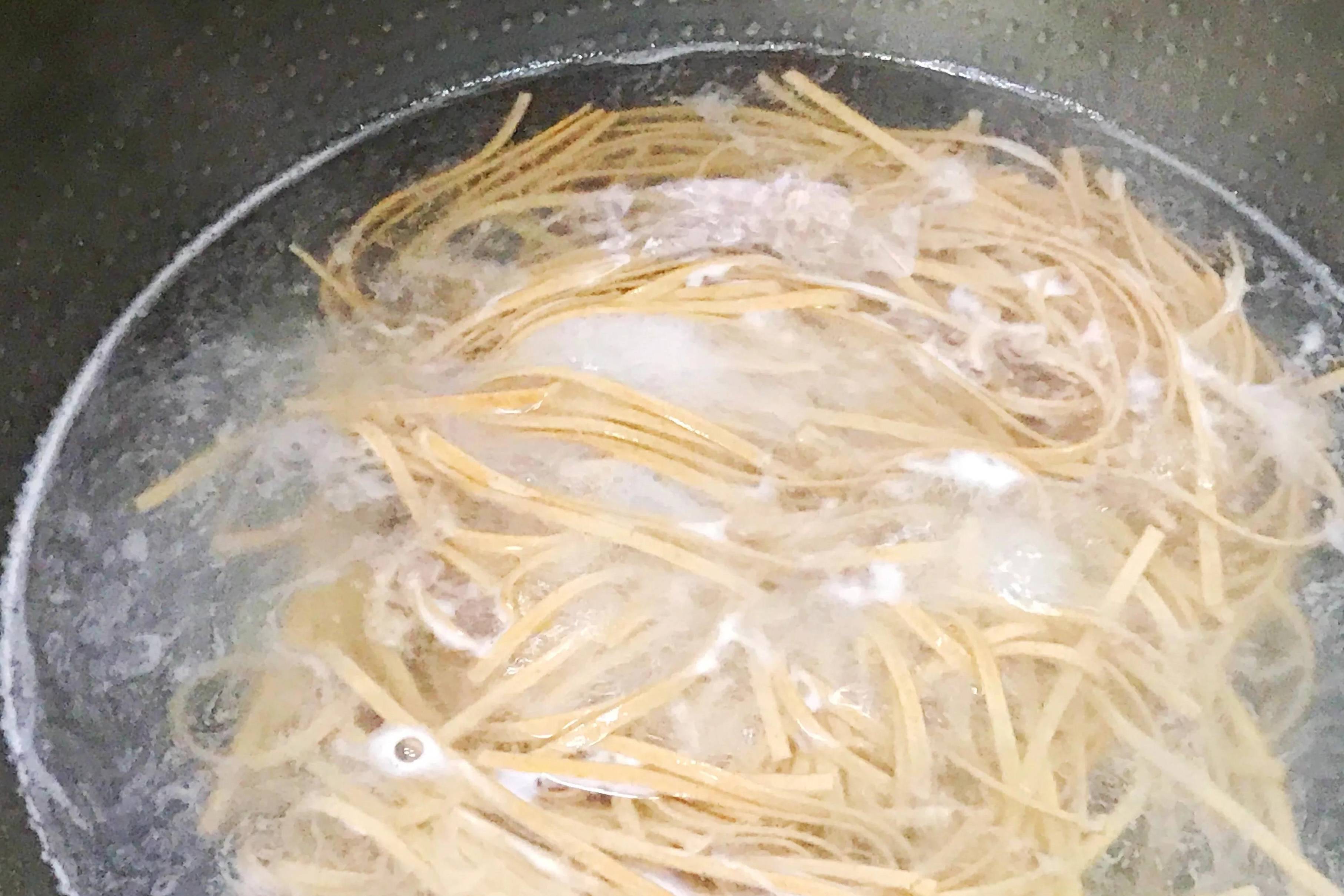 夏季吃面担心发胖？不妨试试这面，饱腹感强，常吃也不用担心长肉