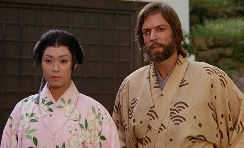 七八十年代在大洋彼岸对面流行的什么美食，现在还大受欢迎？