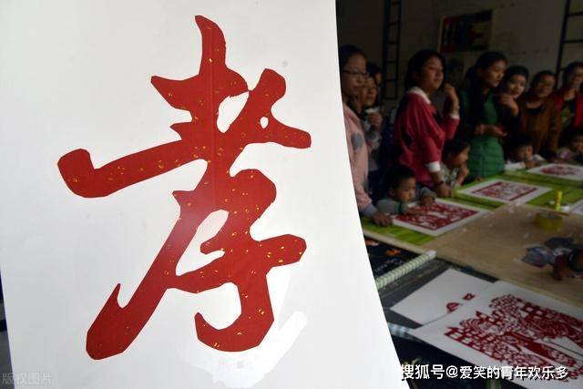 明天中元节，有哪些传统？吃5样、忌2事，驱除霉运、为家人祈福