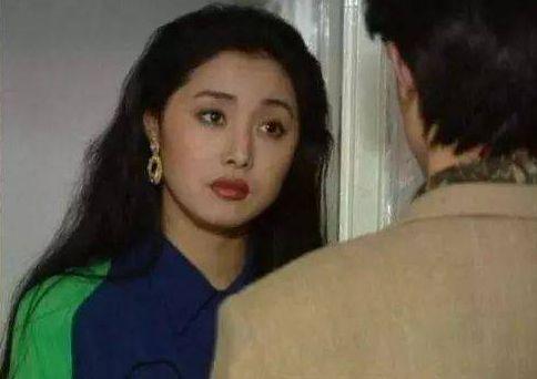 刘蓓_刘蓓的现任丈夫照片_刘蓓的婚史