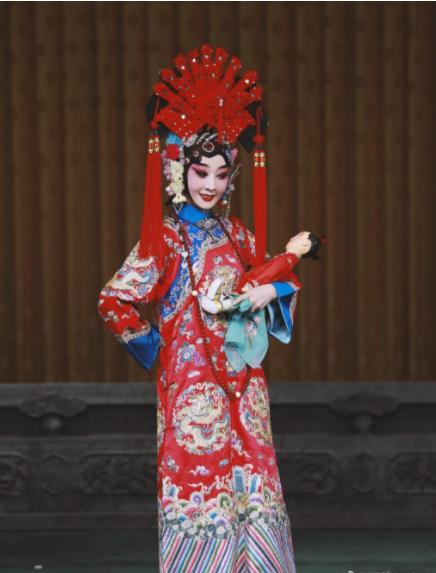 刘蓓的婚史_刘蓓_刘蓓的现任丈夫照片