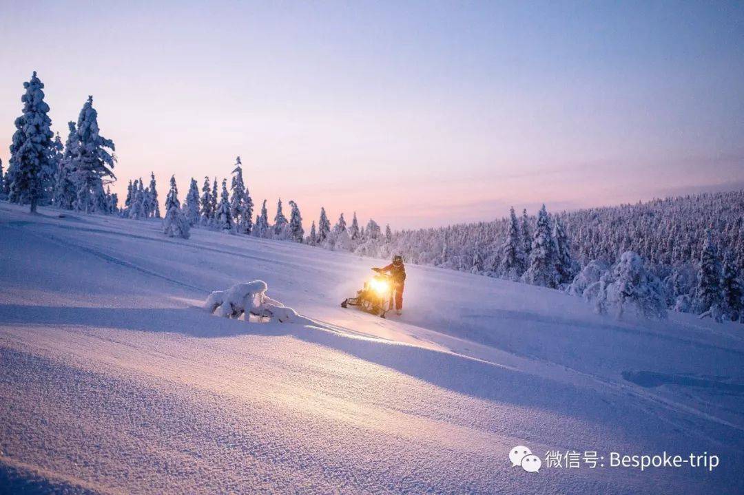 【北欧芬兰定制包车游】爱疯11？这才是真正在“午夜绿”中“浴”罢不能！