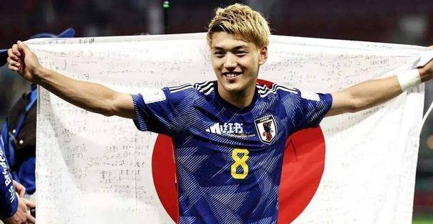 亚洲足坛现役十大球员，中超无人入选，日本球员最多！