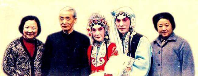 京剧名家李世济当初反对和新艳秋共演《锁麟囊》并非因其偷师学艺