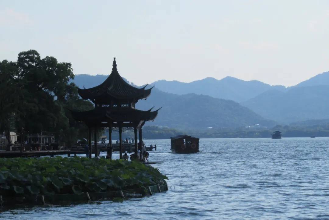 中国最美丽的自然景观之一，也是世界文化遗产