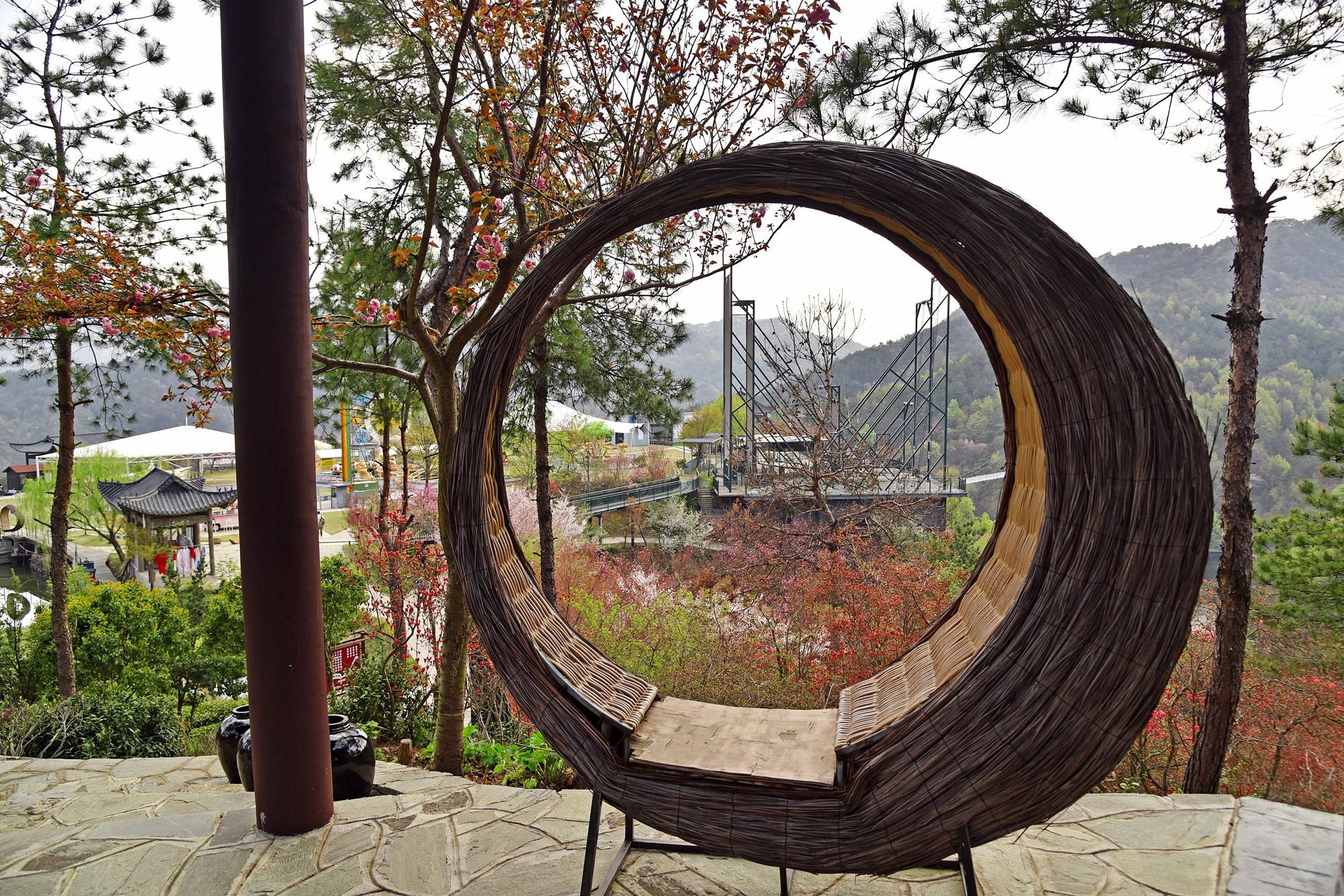 品乡土美食，住精品民宿，花海打卡拍美照，武汉春天这样玩就对了