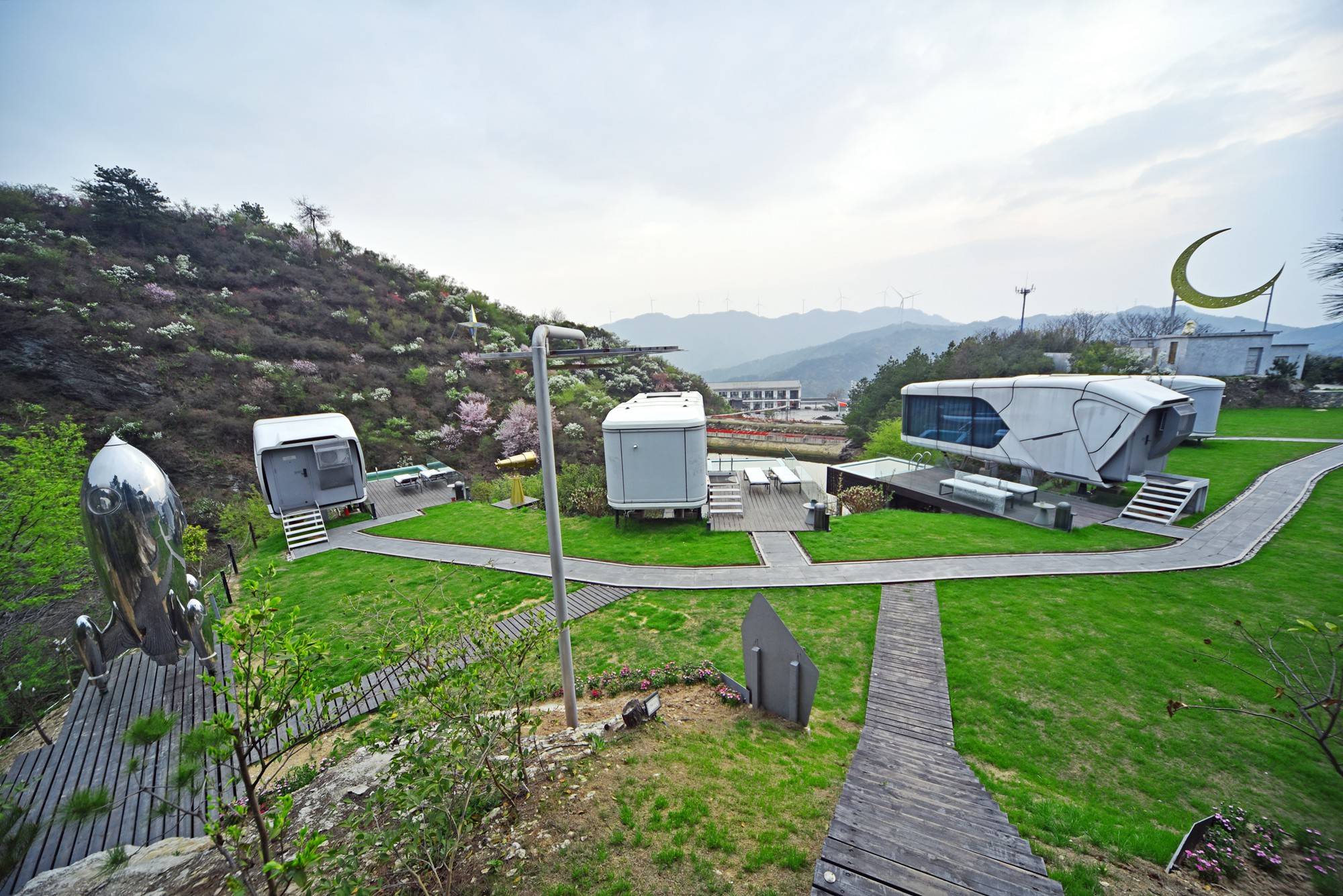 品乡土美食，住精品民宿，花海打卡拍美照，武汉春天这样玩就对了