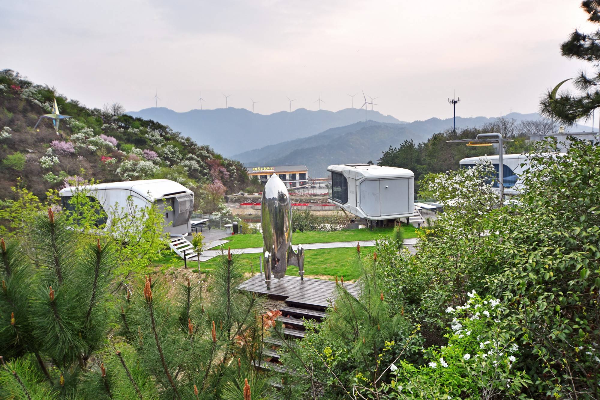 品乡土美食，住精品民宿，花海打卡拍美照，武汉春天这样玩就对了