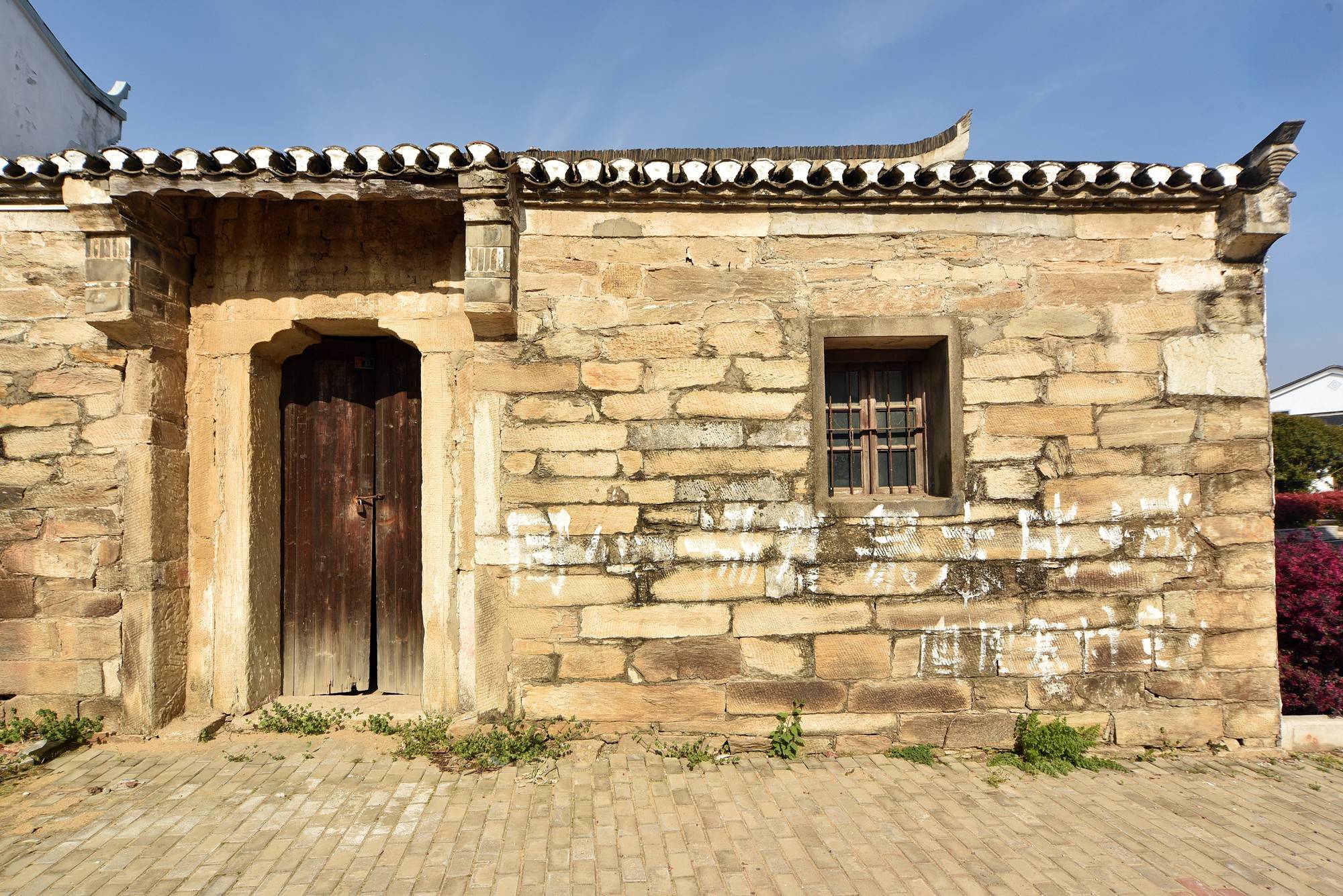 品乡土美食，住精品民宿，花海打卡拍美照，武汉春天这样玩就对了