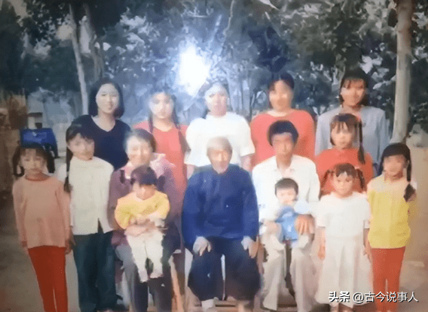 2018年陕西小伙想要结婚，让11个亲姐姐凑32万买婚房，后来如何了