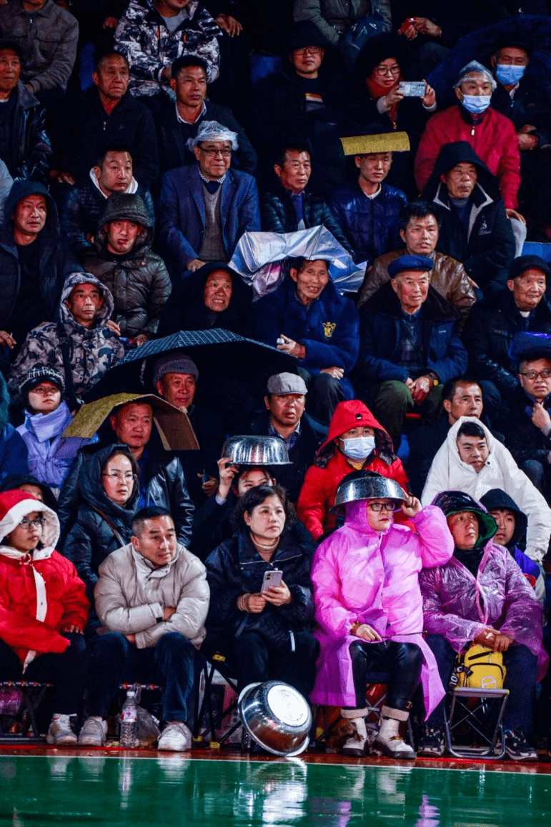 村BA，一个村子里的全国节日