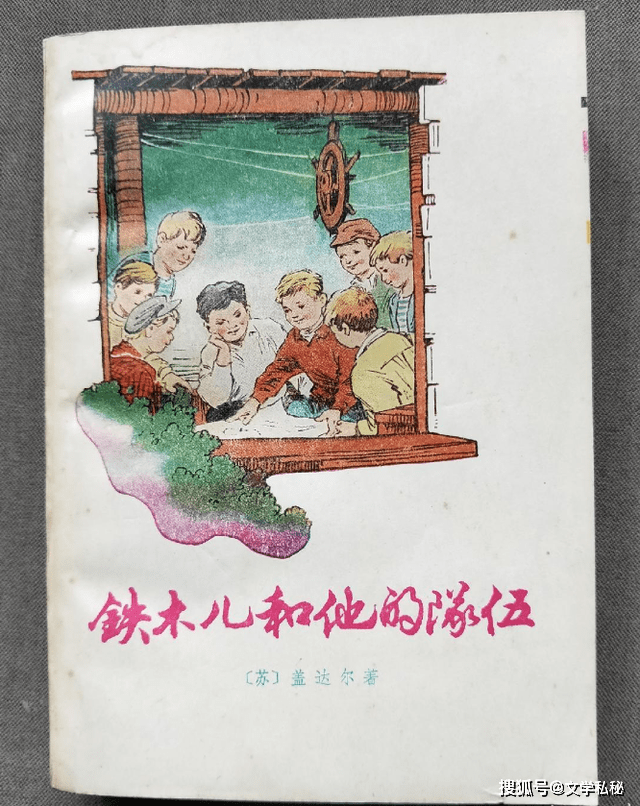 史航买书的疯狂劲绝非一般人能做到，家中新书不拆封只因他瞧不上