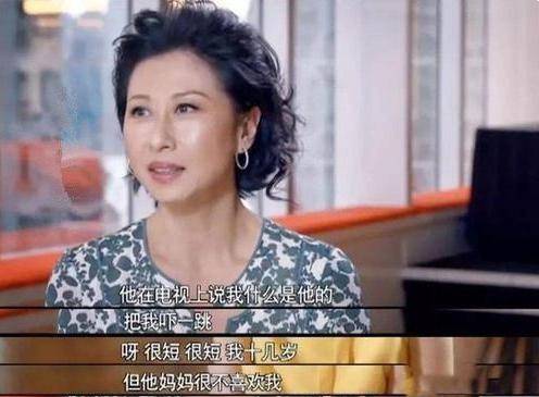 时代男神费翔：一生爱过6个顶级女星，至今单身的原因让母亲内疚