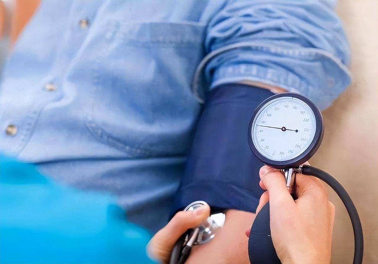 65岁以后，标准血压和心率是多少？建议了解，看看你达标了吗？