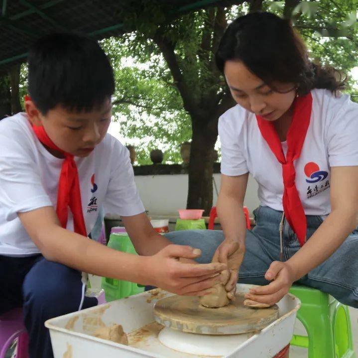 第一期贵州希望工程升级版“壮苗计划”遵义市研学活动举行