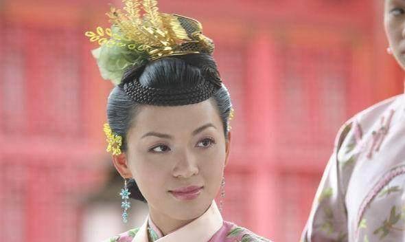 此女15岁入宫，五年生下三女，19岁封贵妃，却被连降三级！