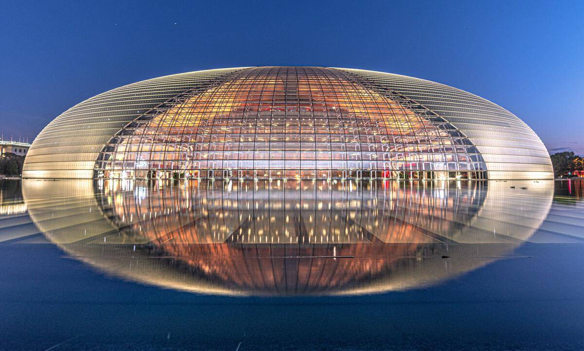 中国十大不可思议的建筑，一个比一个离谱！宇宙飞船办公楼见过吗