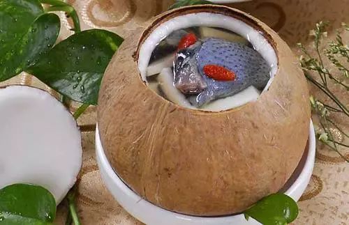 广东名菜：椰子鸡汤的做法和功效