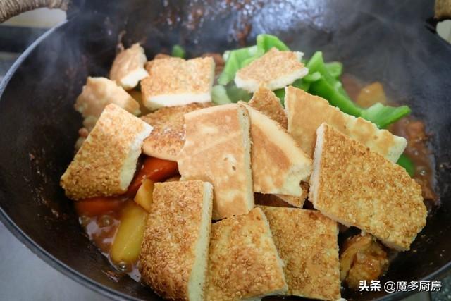 家常大盘鸡的做法_大盘鸡的家常做法_大盘鱼的家常做法